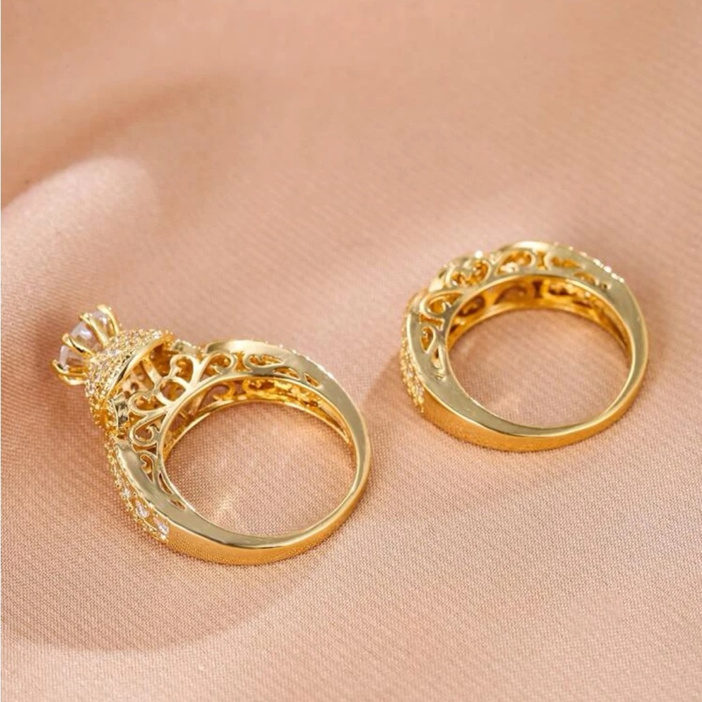 Vintage✨Gold Rhinestone Rings bundle ✨ - Picture 3 of 3